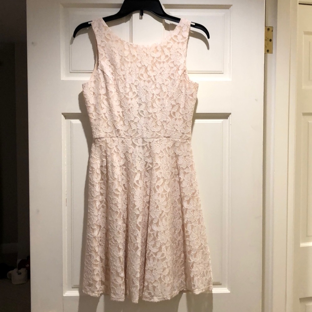 Lace dress